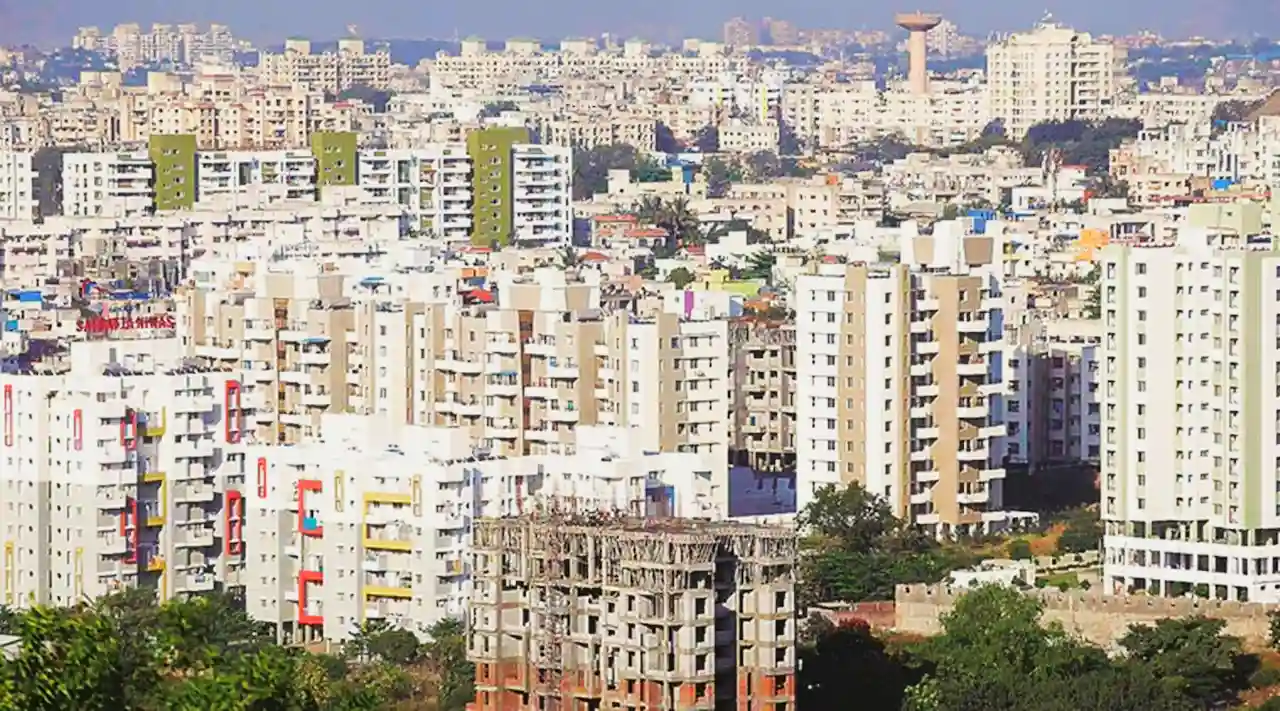 The-Inspector-General-of-Registration-(IGR)-office-Pune-has-expedited-the-refund-process-for-over-4,000-property-buyers-in-just-four-months-easing-the-burden-of-those-who-mistakenly-paid-additional-stamp-duty