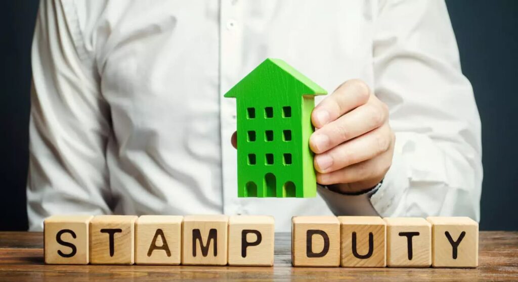 Uttar-Pradesh-Dan-Patra-Scheme-Allows-Property-Transfers-for-Rs-5000-Stamp-Duty