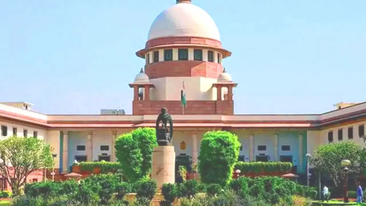 Supreme-Court-Invalidates-Electoral-Bonds-Scheme-Implications-and-Key-Rulings-Explained